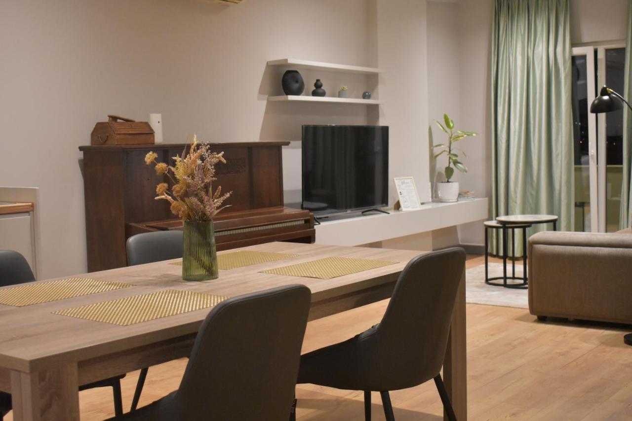 Tam Serviced Apartment Shallvaret Central District 티라나 외부 사진